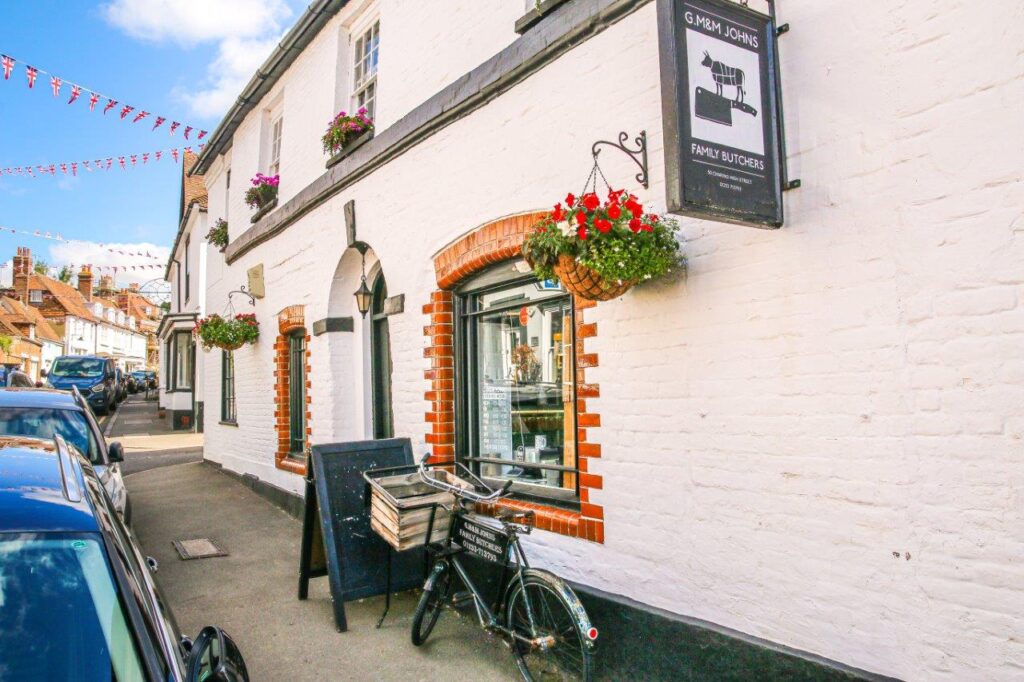 Charing, the Kent village with a Palace Graham John